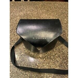 VTG 8x5" Diamond Model DS-20 Black Leather-look Camera Bag/Case Storage